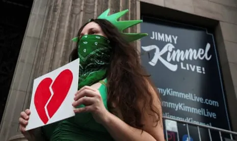 Donald Trump Hails Kimmel Show Removal as Broadcasters Substitute Show with Conservative Activist Tribute